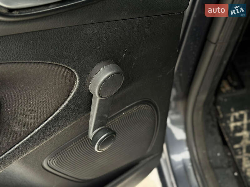 Мінівен Ford S-Max 2009 в Рівному фото 27 Мінівен Ford S-Max 2009 в Рівному