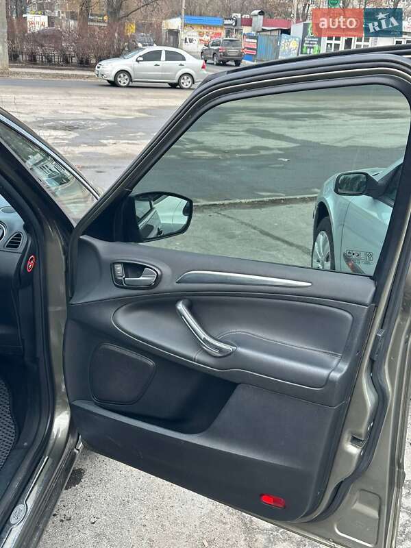 Минивэн Ford S-Max 2010 в Днепре фото 7 Минивэн Ford S-Max 2010 в Днепре