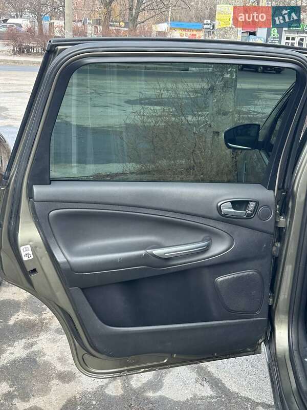 Минивэн Ford S-Max 2010 в Днепре фото 12 Минивэн Ford S-Max 2010 в Днепре