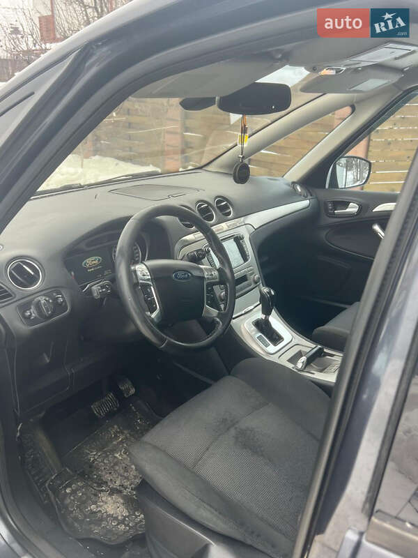 Мінівен Ford S-Max 2008 в Чернівцях