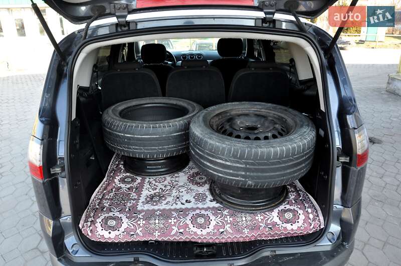 Минивэн Ford S-Max 2009 в Львове