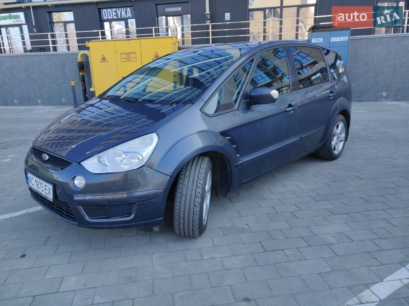 Минивэн Ford S-Max 2009 в Луцке