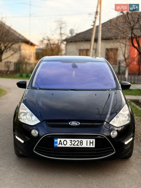 Ford S-Max 2011 Ford S-Max 2011