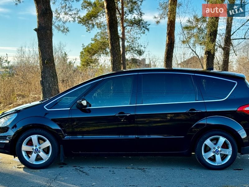 Мінівен Ford S-Max 2011 в Києві