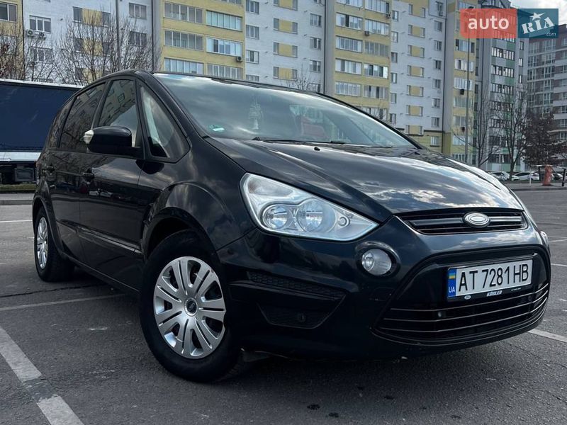 Ford S-Max 2010