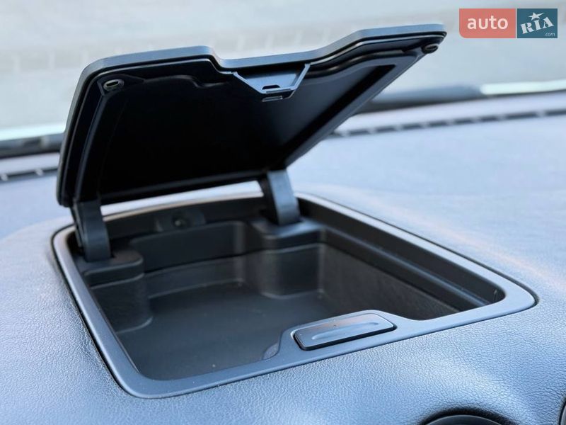 Минивэн Ford S-Max 2013 в Одессе