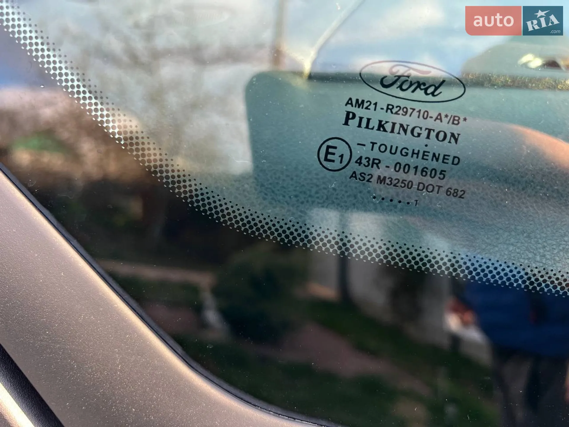2011 Ford S-MAX - мініатюра 34