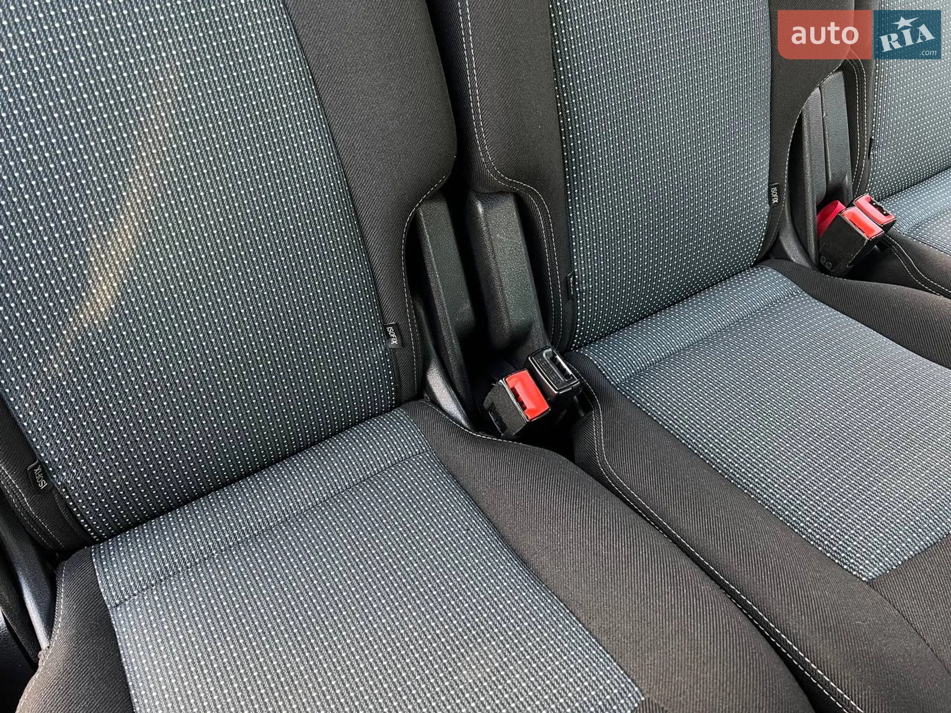 2011 Ford S-MAX - мініатюра 41