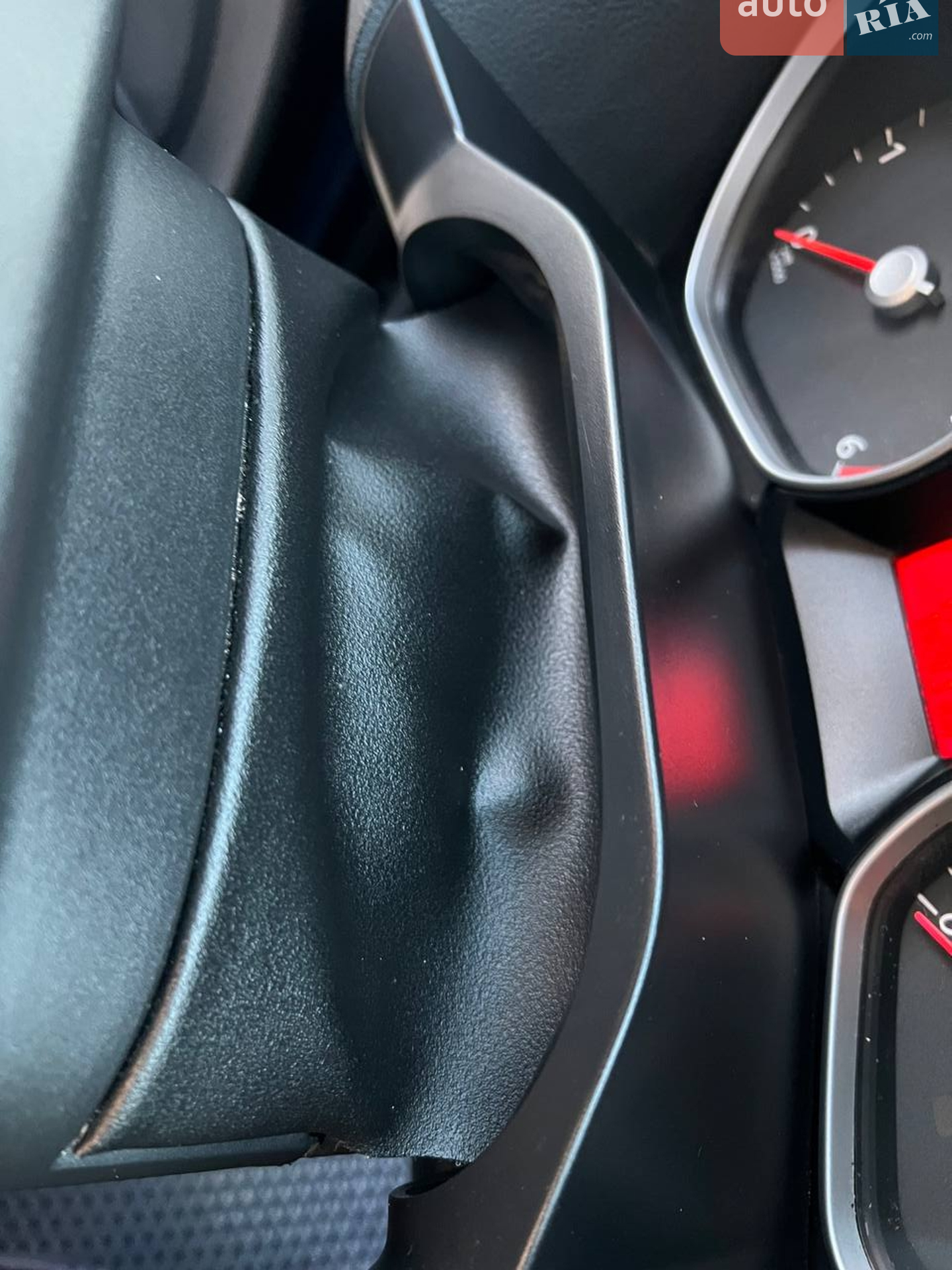 2011 Ford S-MAX - мініатюра 105