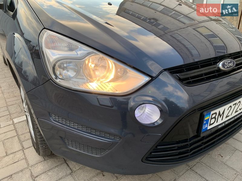 Минивэн Ford S-Max 2011 в Сумах