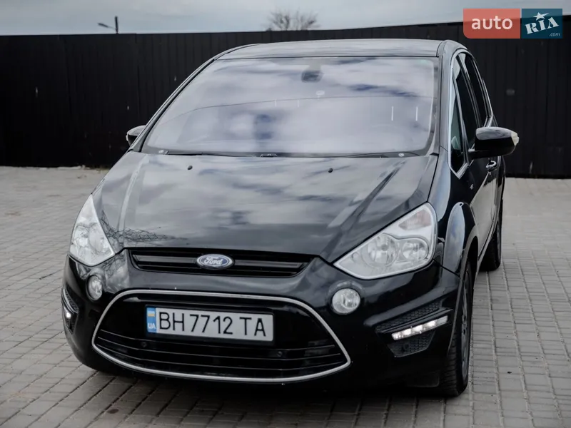 Ford S-Max