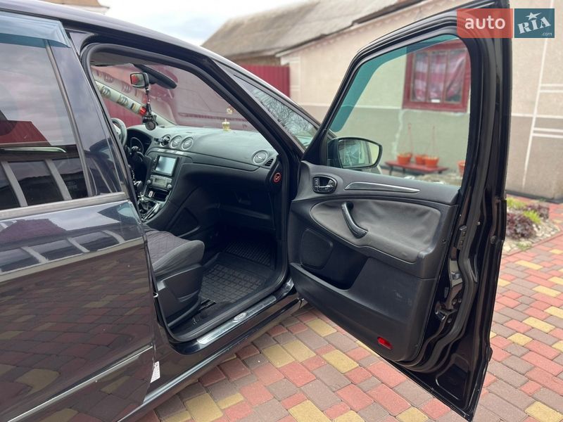 Минивэн Ford S-Max 2006 в Ровно