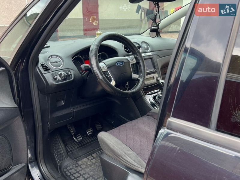 Минивэн Ford S-Max 2006 в Ровно
