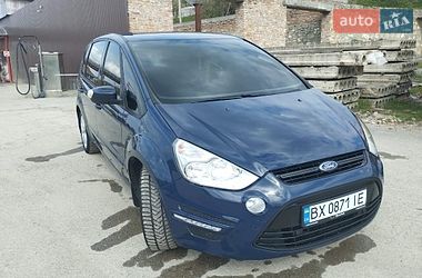 Минивэн Ford S-Max 2013 в Городке