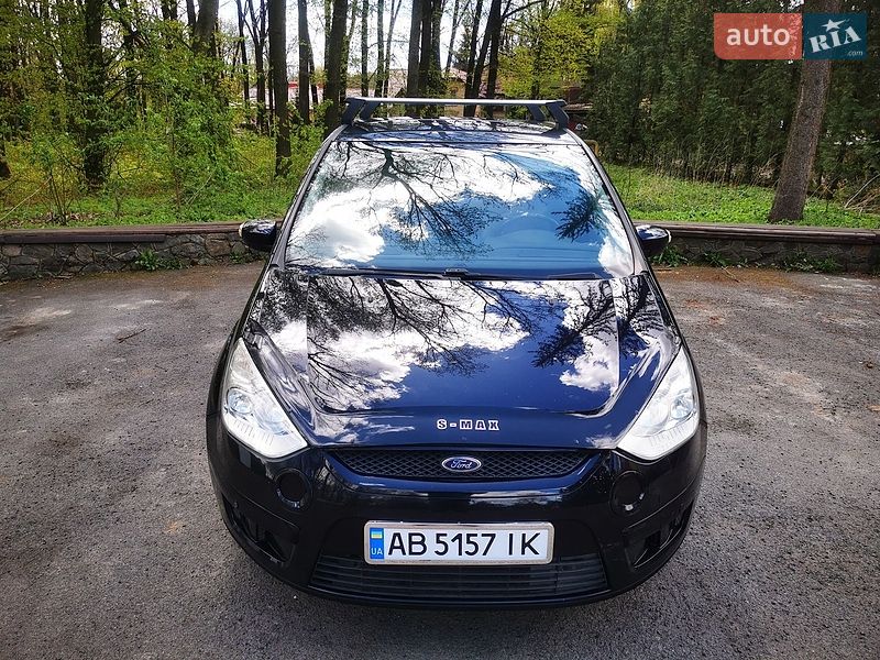 Минивэн Ford S-Max 2006 в Хмельнике