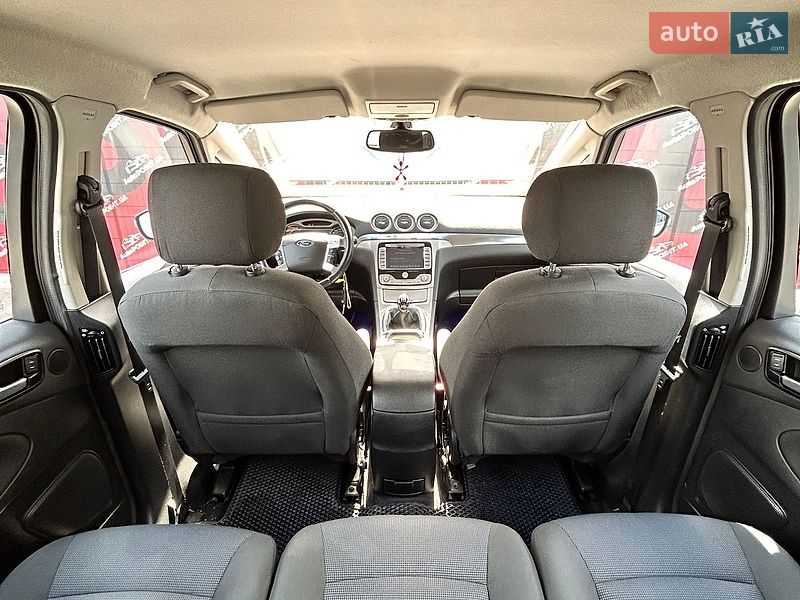 Минивэн Ford S-Max 2009 в Сумах