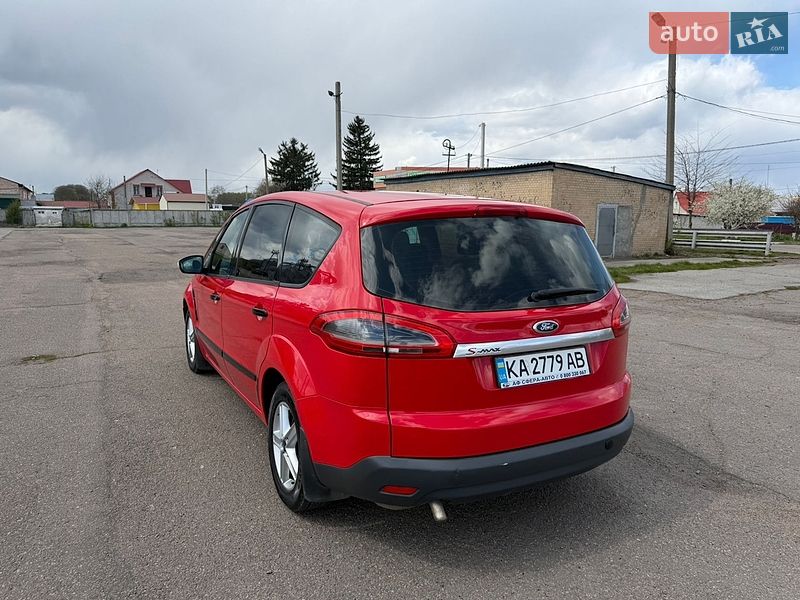 Минивэн Ford S-Max 2013 в Попельне