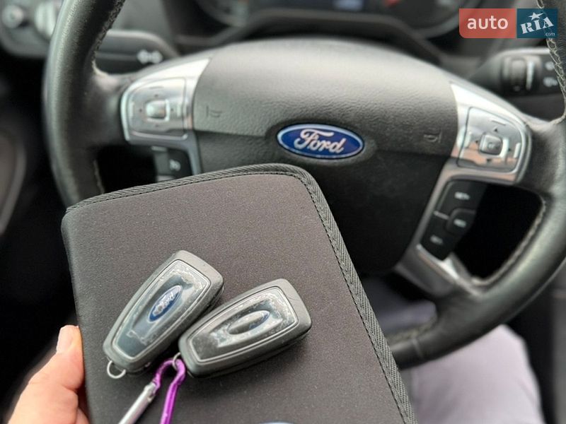 Минивэн Ford S-Max 2012 в Ровно