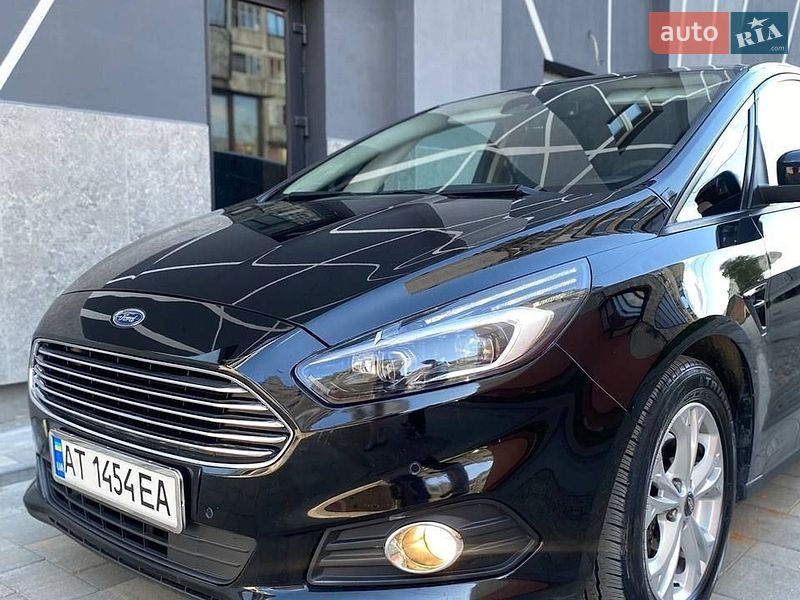 Мінівен Ford S-Max 2015 в Калуші