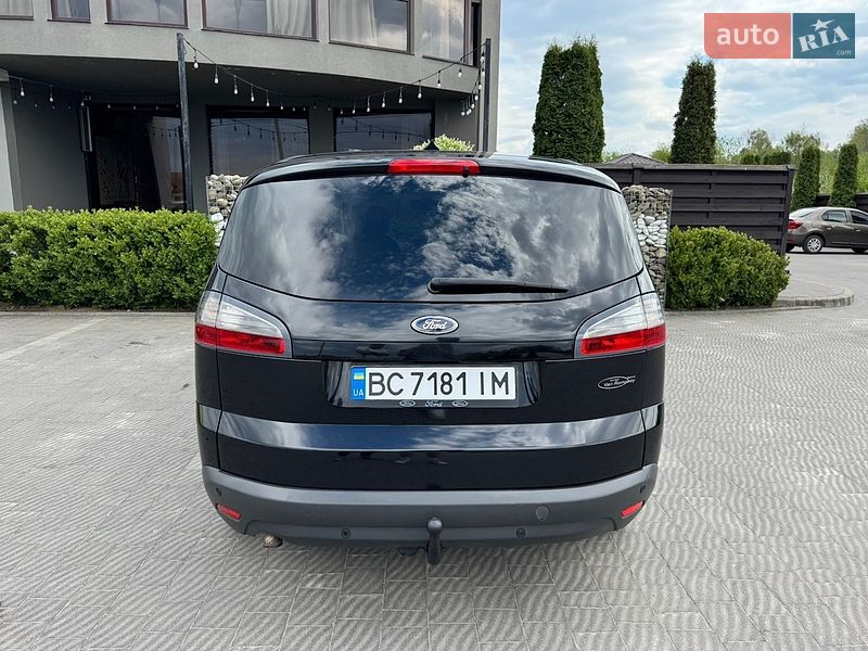 Минивэн Ford S-Max 2009 в Стрые