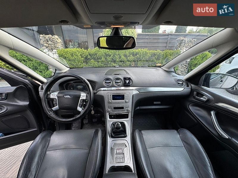 Минивэн Ford S-Max 2009 в Стрые