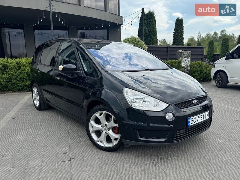 Минивэн Ford S-Max 2009 в Стрые