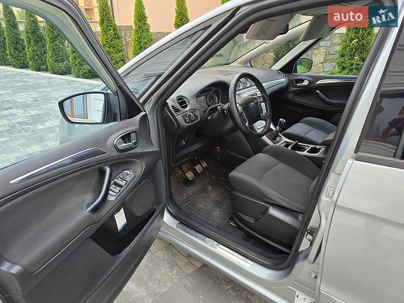 Минивэн Ford S-Max 2009 в Ивано-Франковске