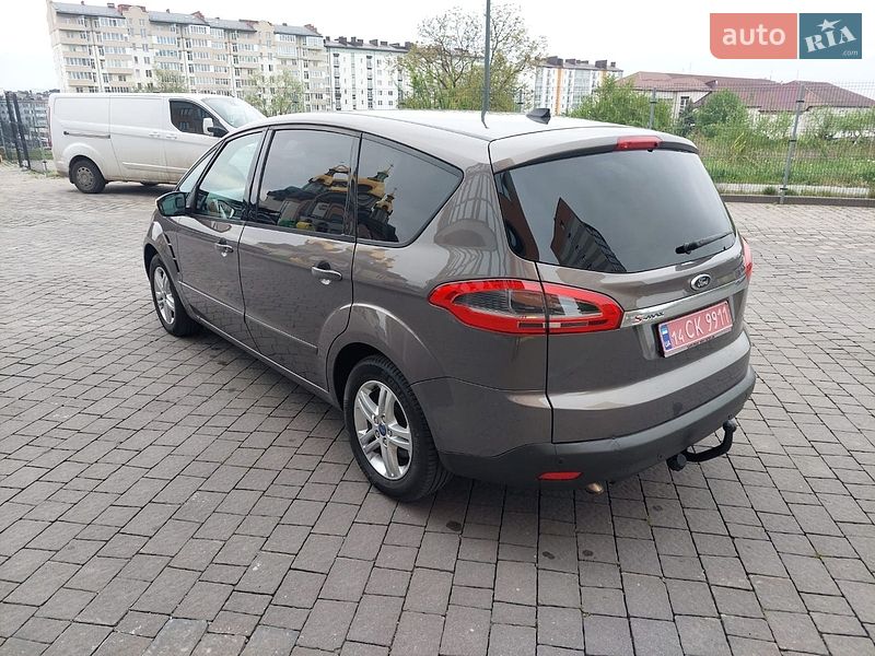Минивэн Ford S-Max 2012 в Ивано-Франковске