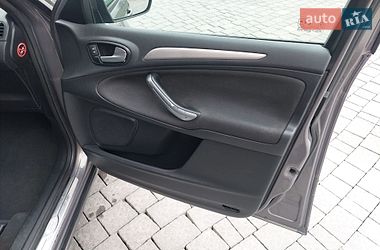 Минивэн Ford S-Max 2012 в Ивано-Франковске