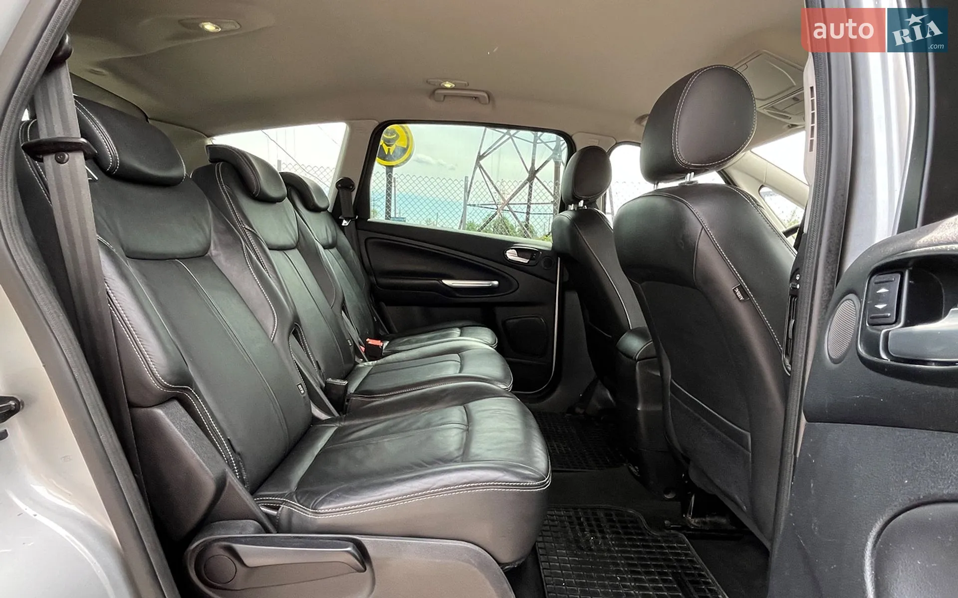 2012 Ford S-MAX - мініатюра 22