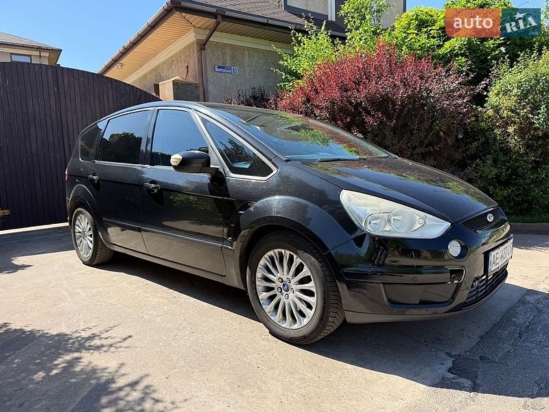 Минивэн Ford S-Max 2008 в Кривом Роге