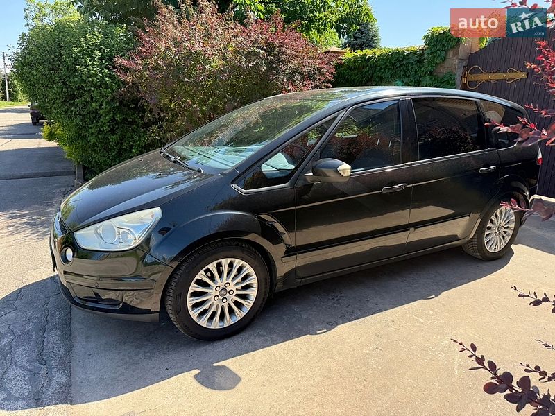 Минивэн Ford S-Max 2008 в Кривом Роге