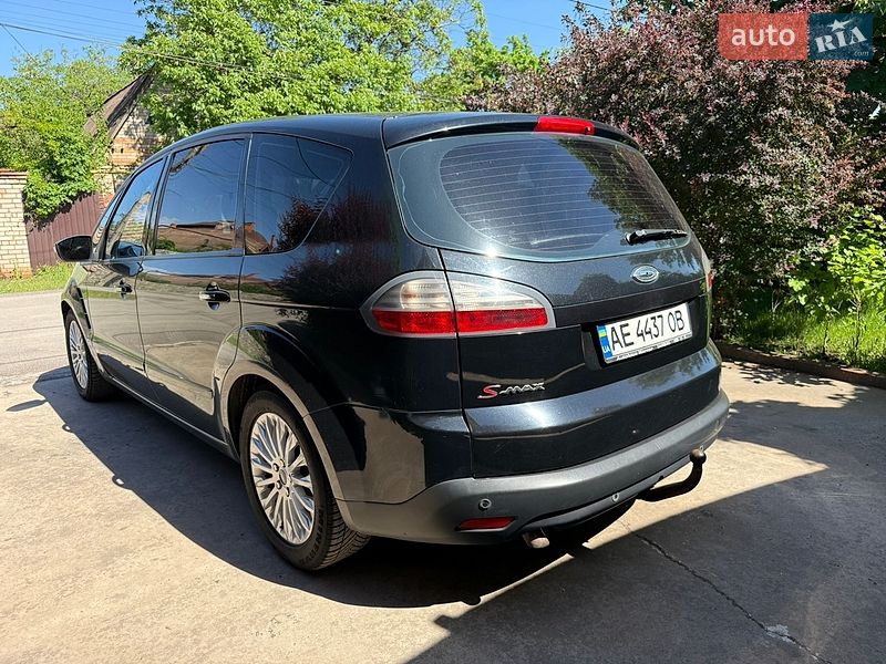Минивэн Ford S-Max 2008 в Кривом Роге