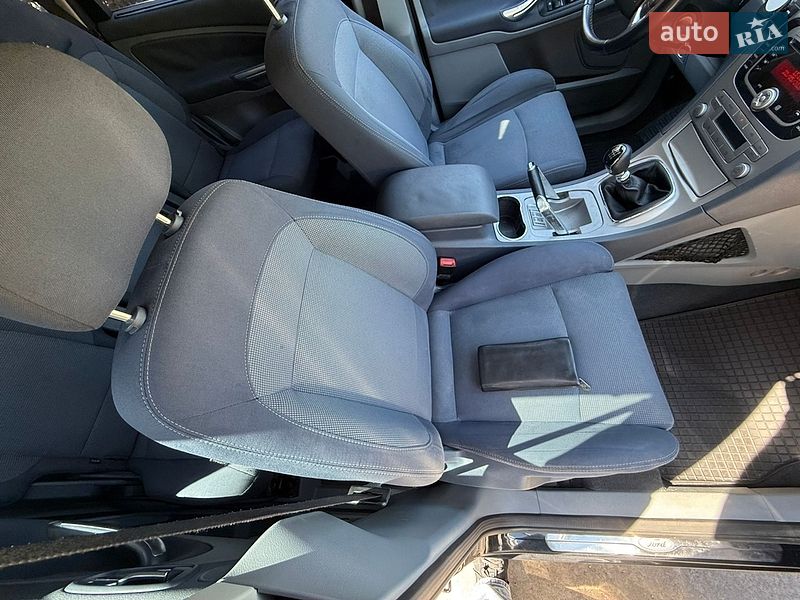 Минивэн Ford S-Max 2008 в Кривом Роге