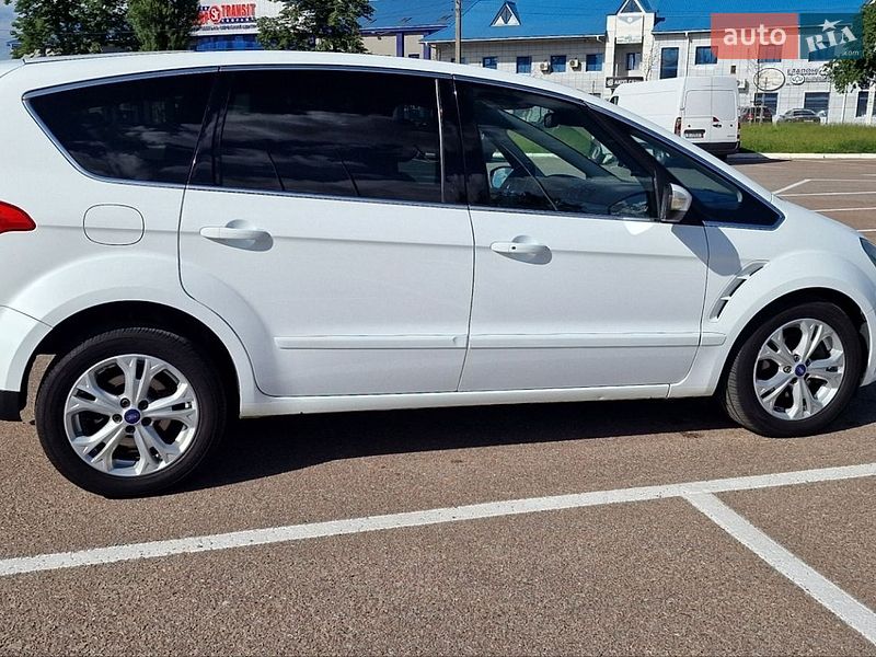 Минивэн Ford S-Max 2014 в Житомире