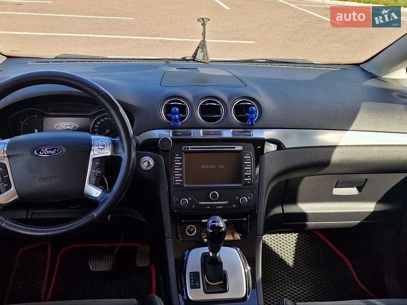 Минивэн Ford S-Max 2014 в Житомире