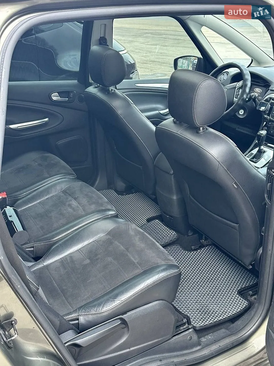 2010 Ford S-MAX - мініатюра 15