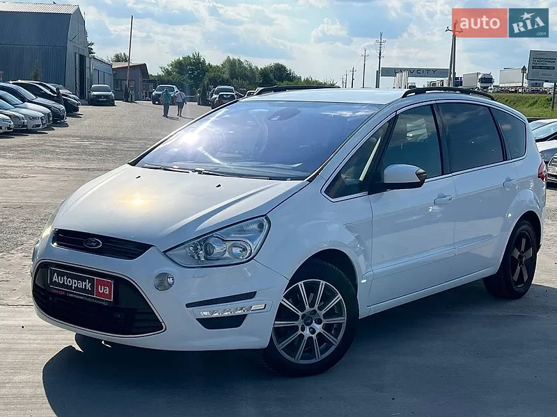Ford S-Max 2012