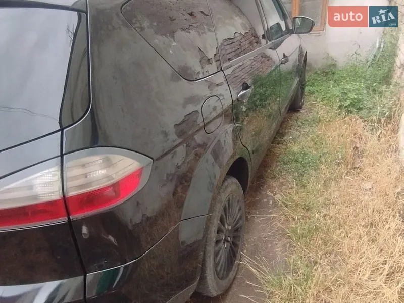Ford S-Max