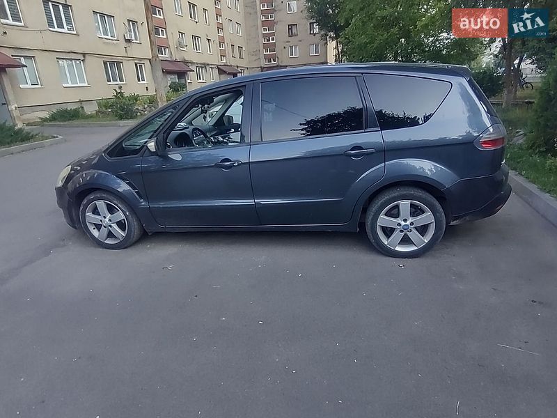 Мінівен Ford S-Max 2007 в Хусті