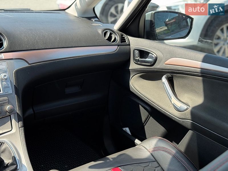 Мінівен Ford S-Max 2007 в Тернополі фото 28 Мінівен Ford S-Max 2007 в Тернополі