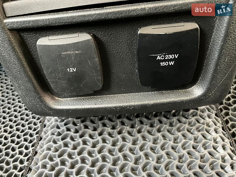 Мінівен Ford S-Max 2015 в Нововолинську