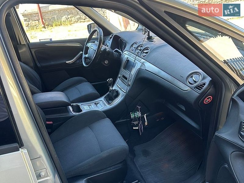 Минивэн Ford S-Max 2008 в Киеве