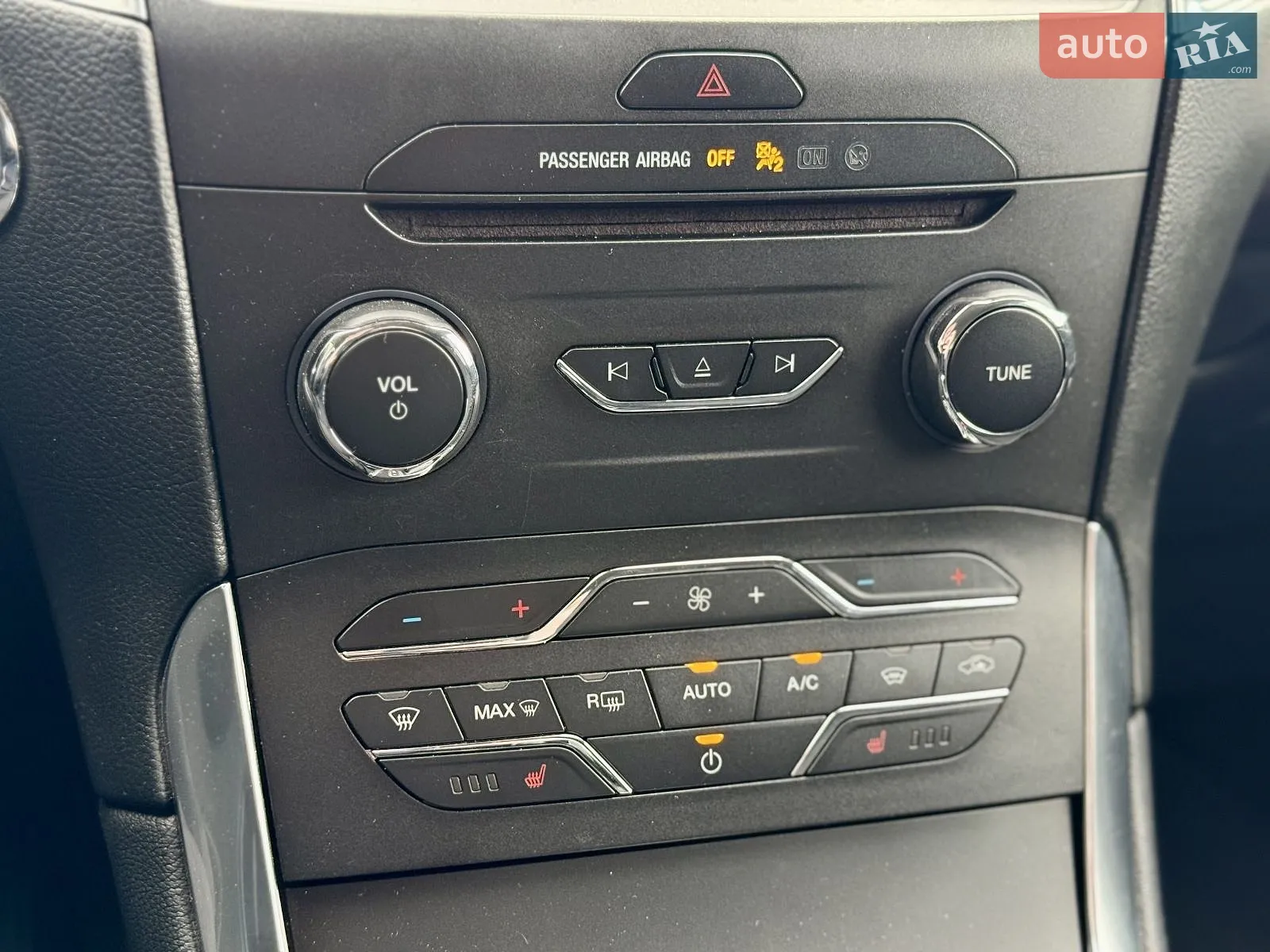 2015 Ford S-MAX - мініатюра 19