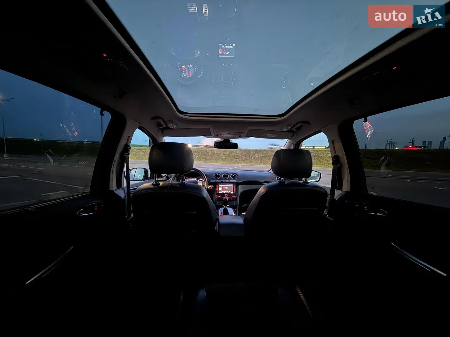 2014 Ford S-MAX - мініатюра 32