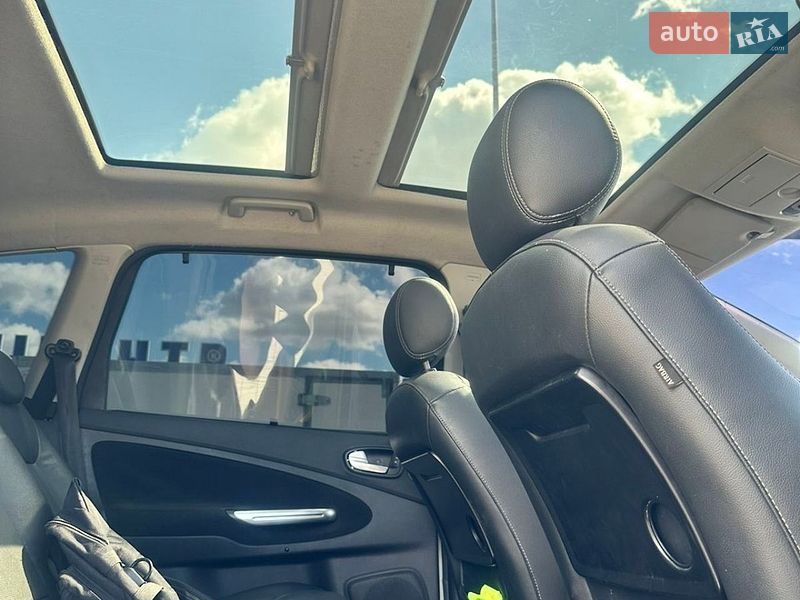 Минивэн Ford S-Max 2008 в Виннице