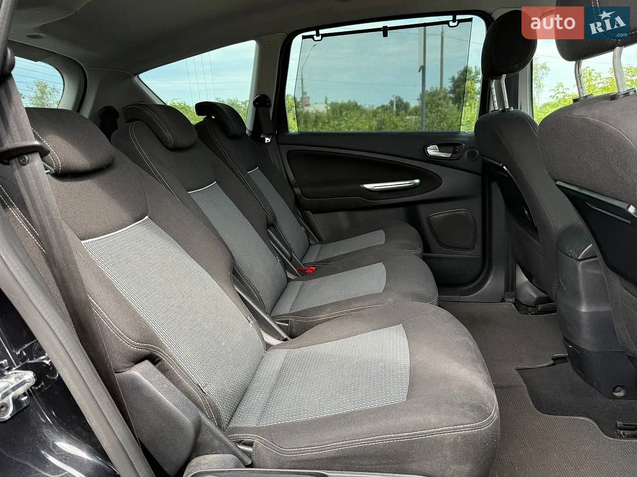2013 Ford S-MAX - мініатюра 12