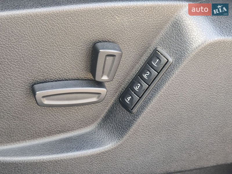 Минивэн Ford S-Max 2014 в Коростене