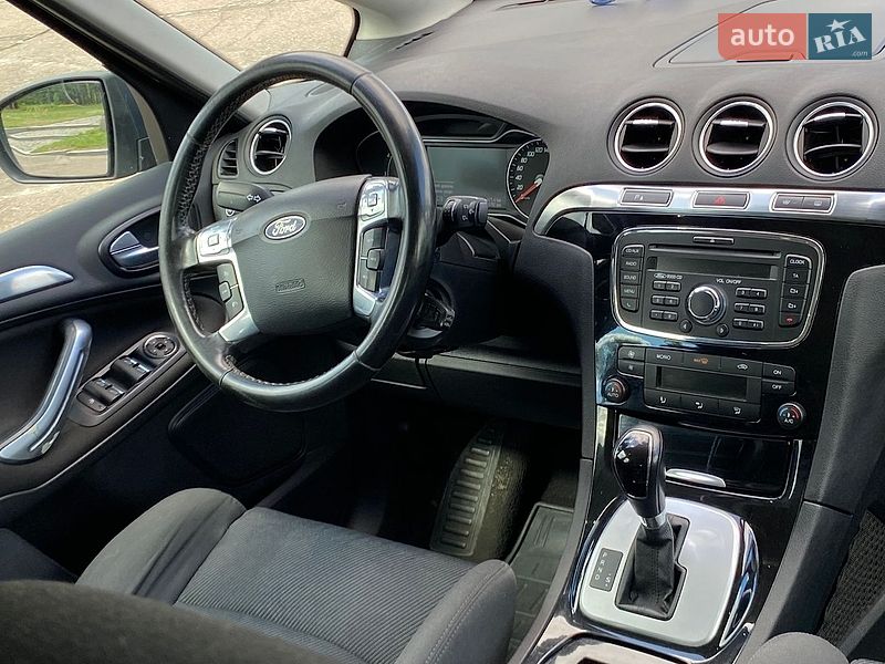 Мінівен Ford S-Max 2011 в Житомирі