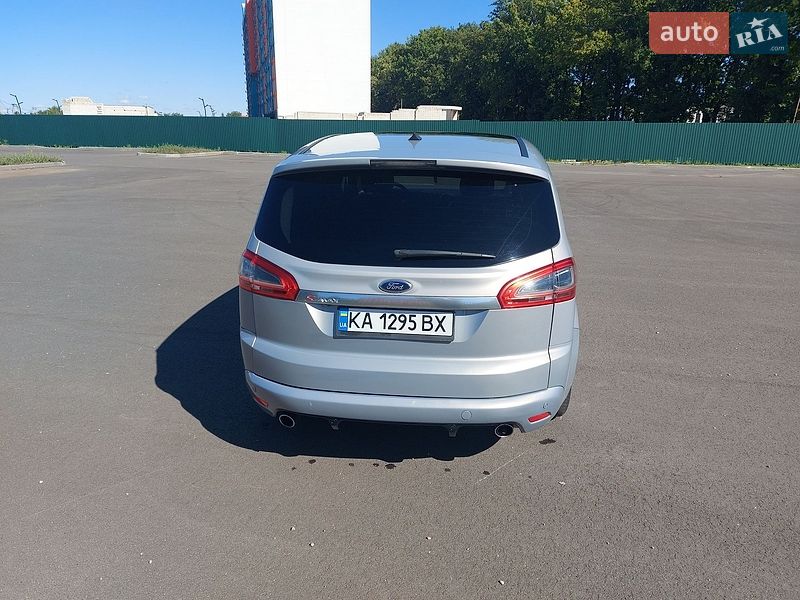Мінівен Ford S-Max 2011 в Чернігові